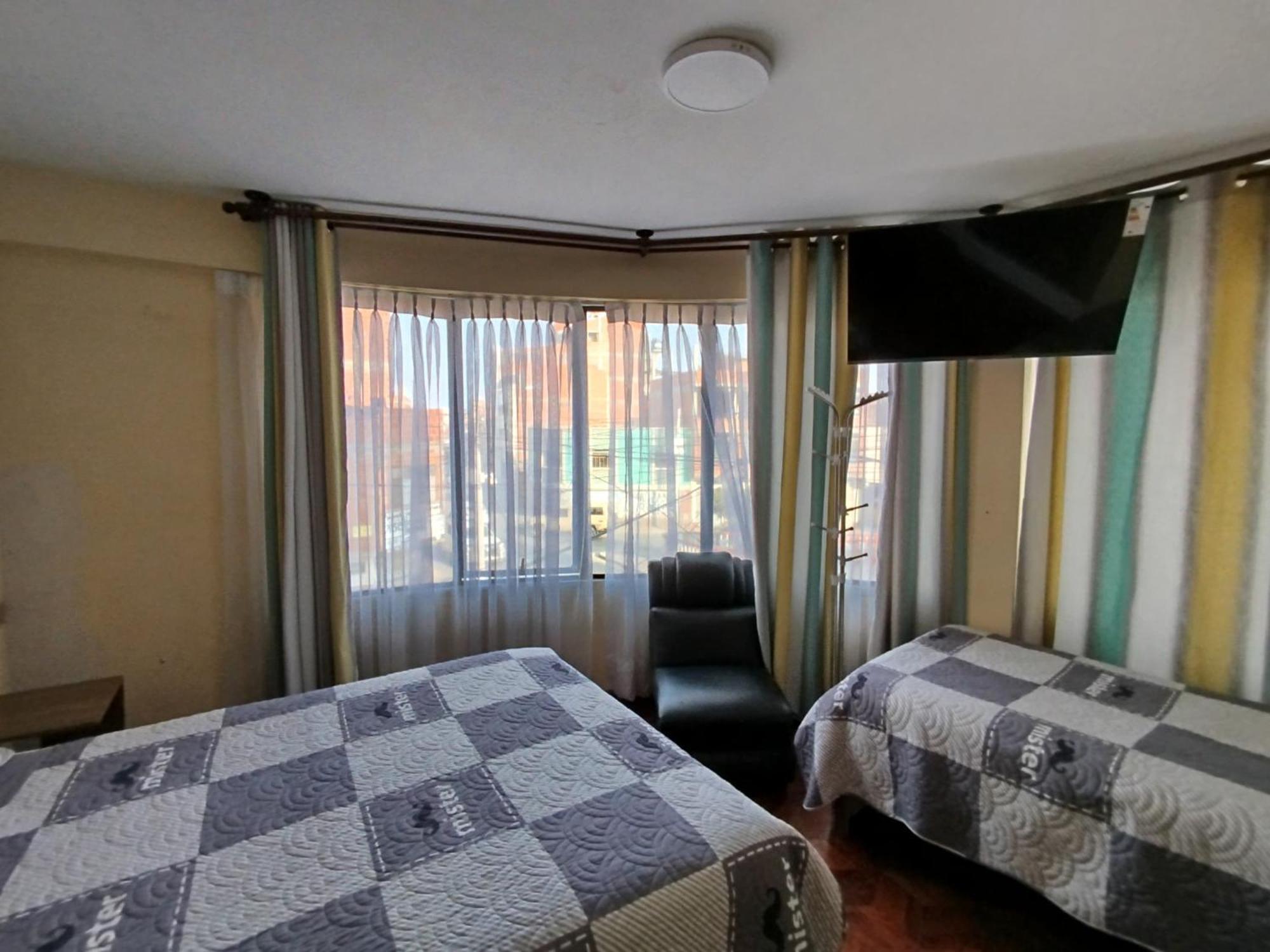 فندق Golden Dreams El Alto المظهر الخارجي الصورة